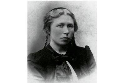 Ljósmynd af verkakonunni Elku Björnsdóttur