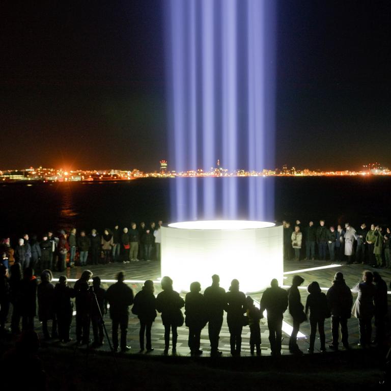 Friðarsúlan í Viðey