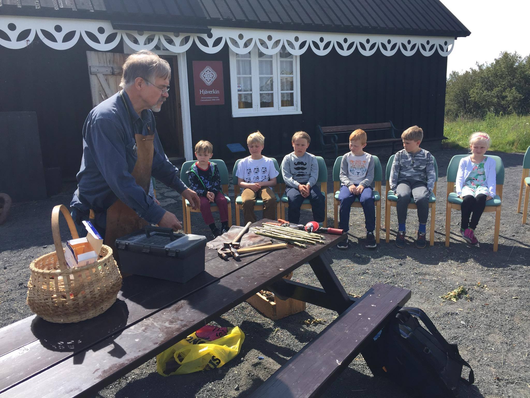 Tálgnámskeið Árbæjarsafns